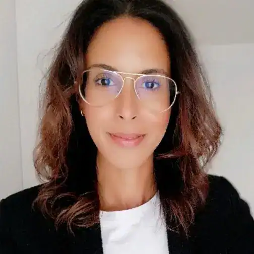 Sarah Correia